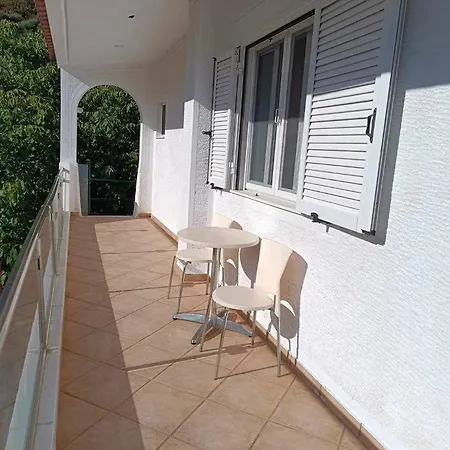Agnandi Apartmán Néos Pírgos